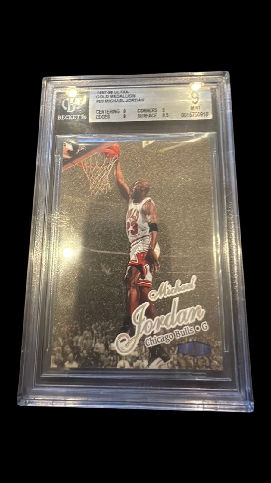 1997 Fleer Ultra | Michael Jordan | Gold Medallion | BGS 9