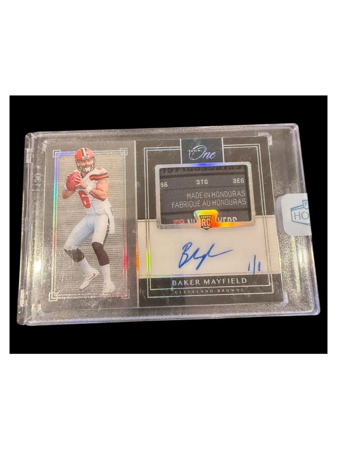 2018 Panini One | Rookie Baker Mayfield | Auto Laundry TAG | 1/1 | Sealed