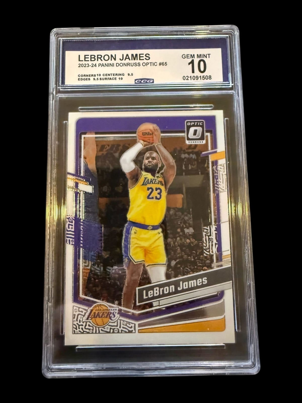 2023 Donruss Optic | LeBron James | #65 | CCG 10