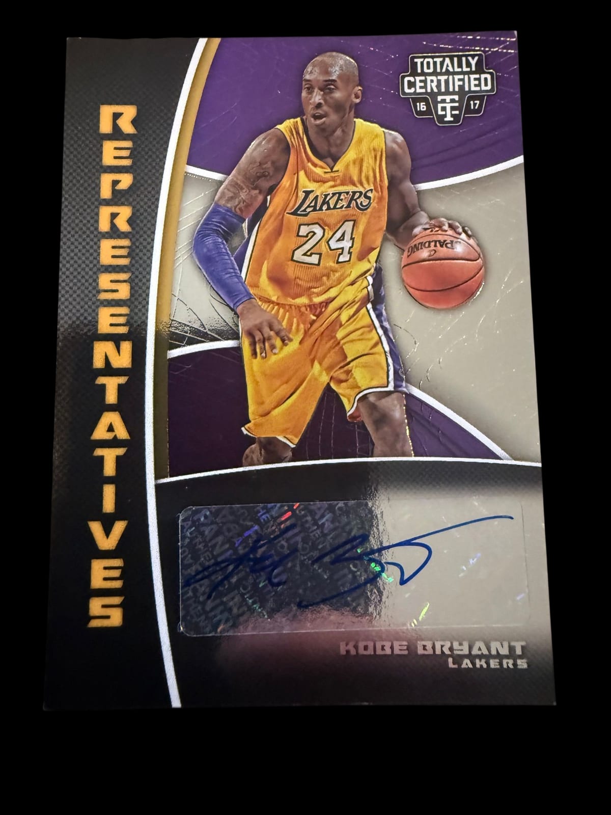 2016 Totally Certified | Kobe Bryant | Representatives Auto | 11/50