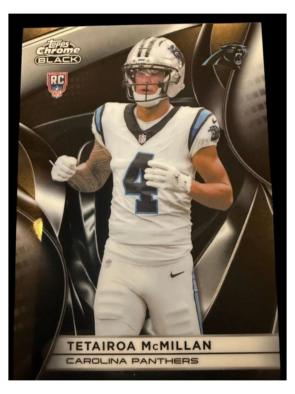 2025 Topps Chrome Black | Rookie Tetairoa McMillan | #105